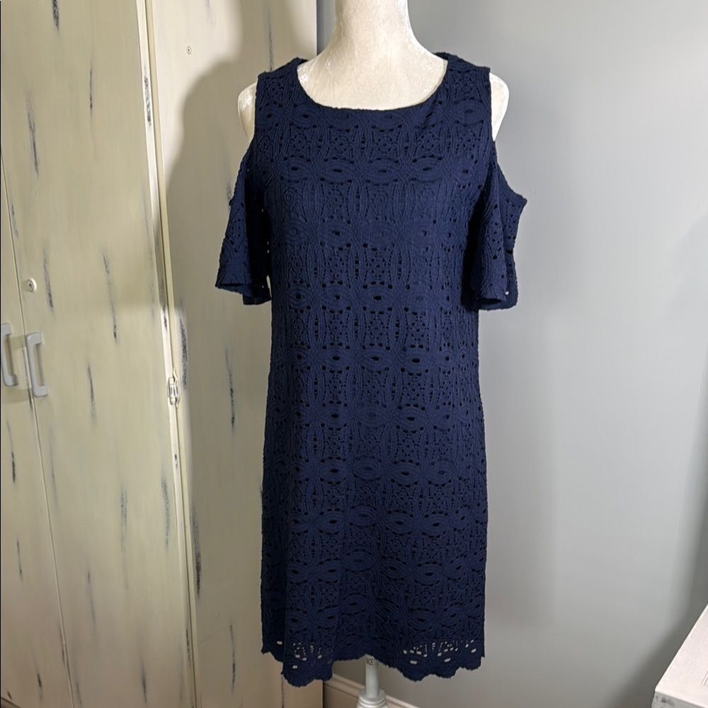 Ronni Nicole Elegant Navy Blue lace Cold Shoulder Dress